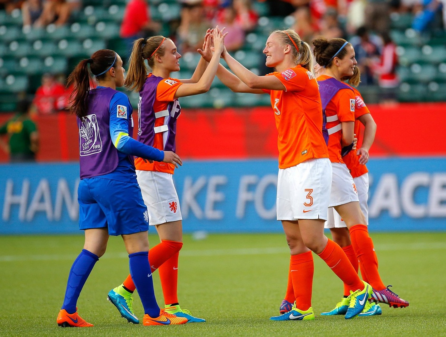 麻将胡了-包含美国女足队员精彩表现，助力球队跻身世界杯决赛的词条